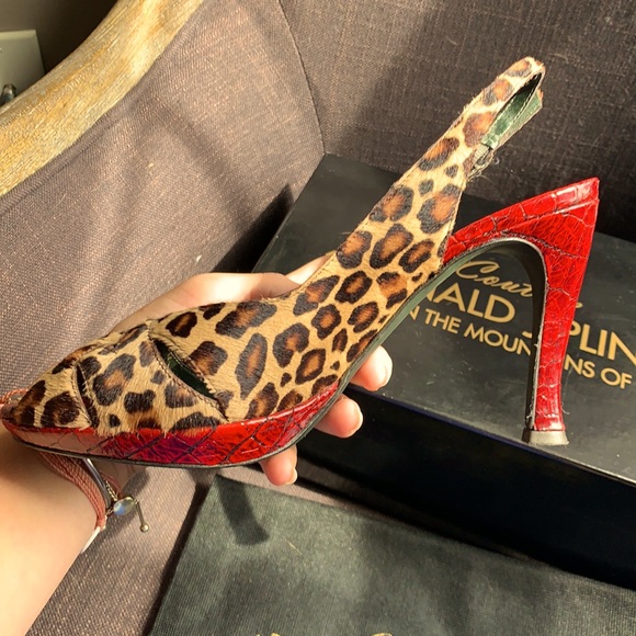 Donald J Pliner Zilla 106 Pumps Faux Fur - Picture 4 of 12